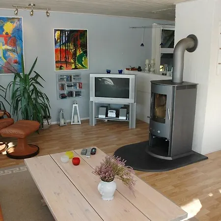 Holiday Svinget A- 4685 Holiday home