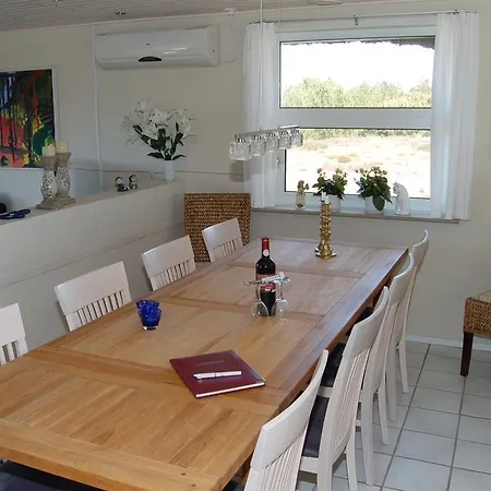Holiday home Holiday Svinget A- 4685 Blavand